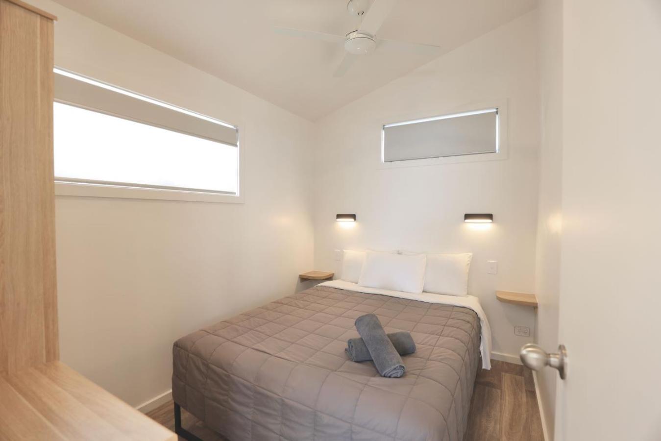 Sea Vu Caravan Park Роб Екстер'єр фото