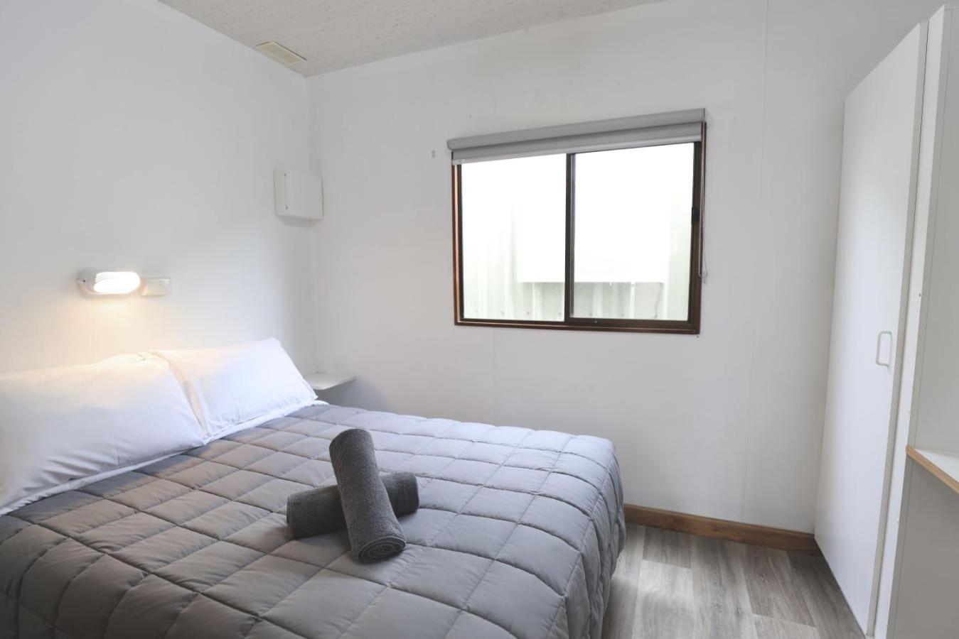 Sea Vu Caravan Park Роб Екстер'єр фото