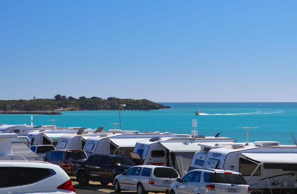 Sea Vu Caravan Park Роб Екстер'єр фото